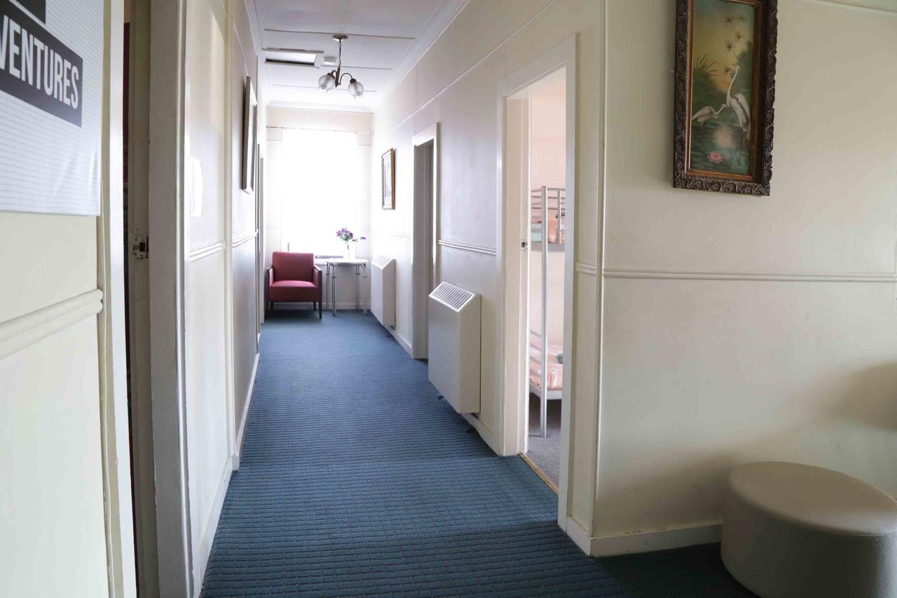 The Federal Hotel Nimmitabel Bagian luar foto
